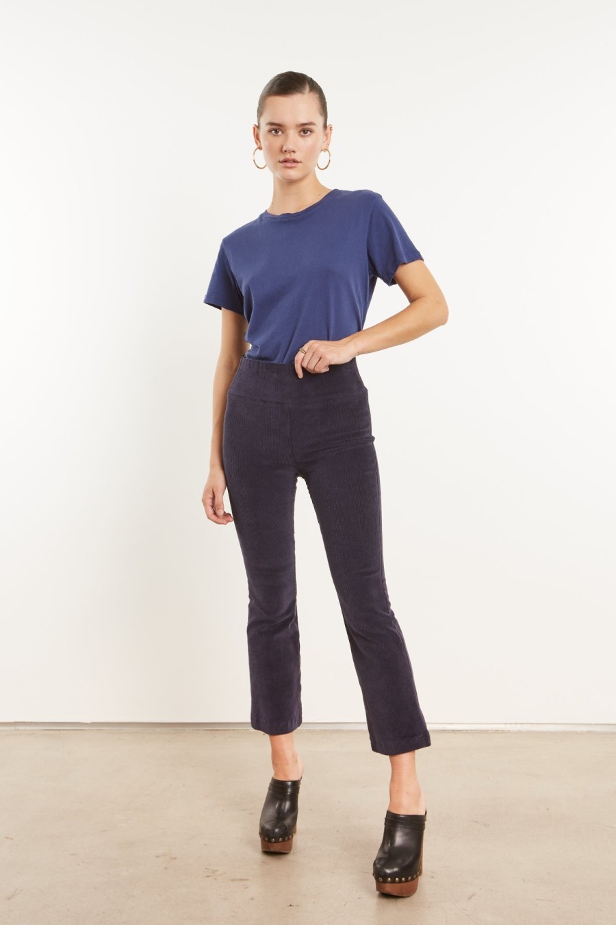 Bottoms SPRWMN | Crop Flare Corduroy Navy